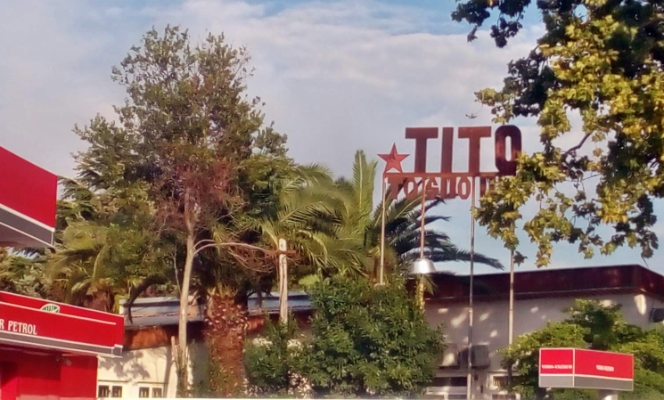 Tito zapomenutý není